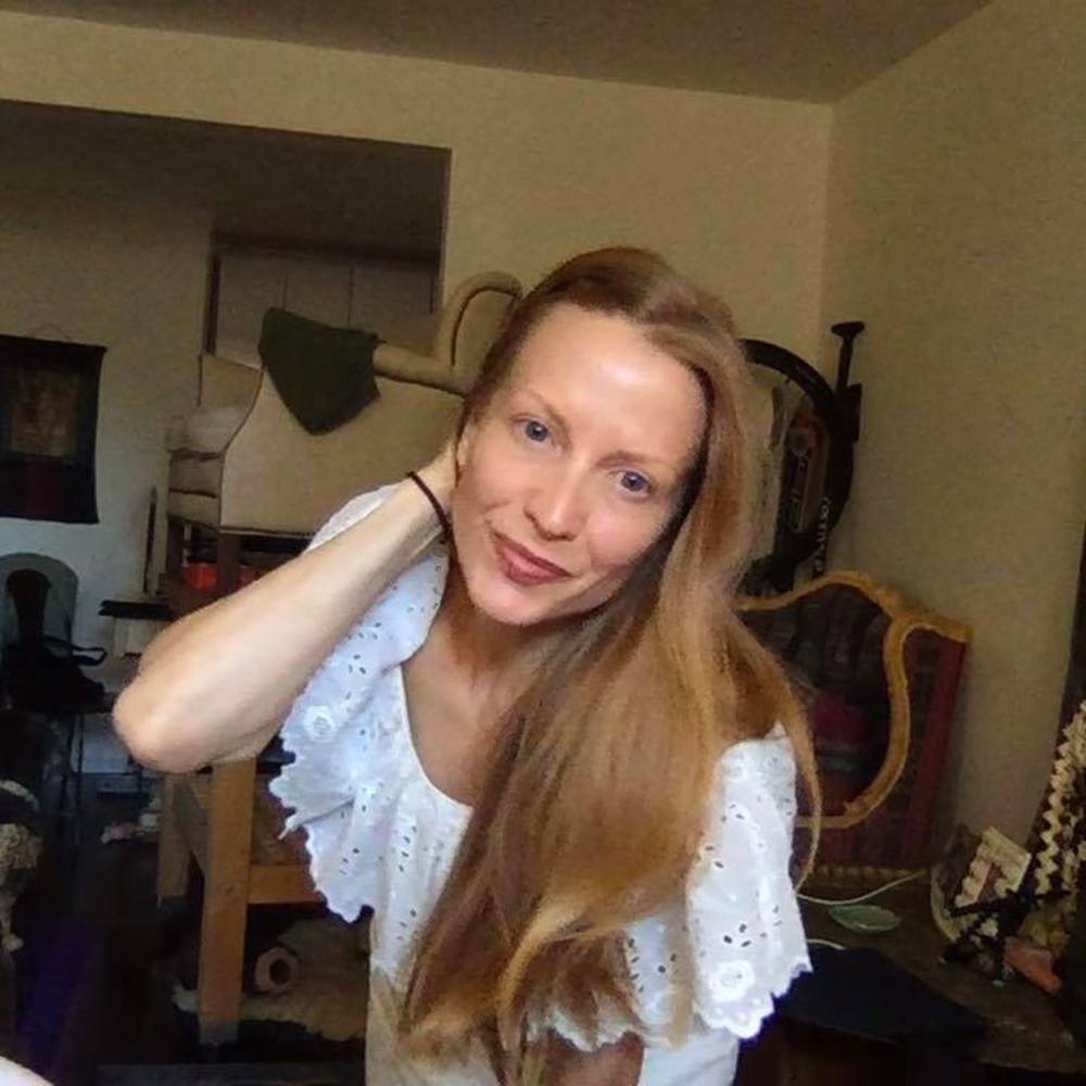 Meet your Posher, Colleen
